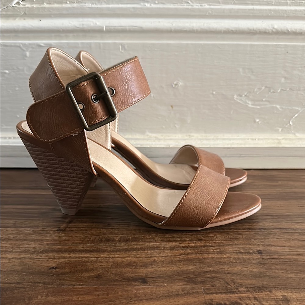 Brown Heels with Adjustable Strap and Minimalist Design